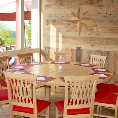 アルパイン クラシック ホテル レイサン