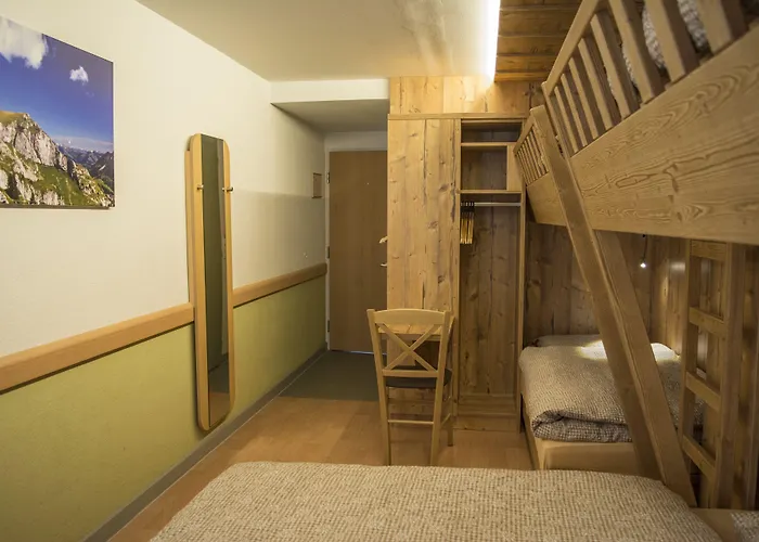 Hotel Alpine Classic 3*